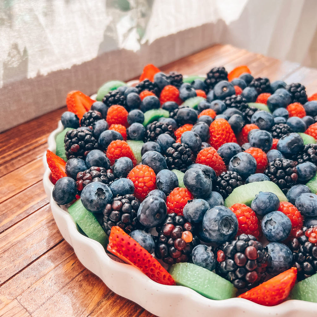 Ceramic Tart Pan, 9.5 Inch Large Porcelain Baking Dish for Tarts, Quiche, Pie, Flan etc. Fluted Ruffled Edge, Oven