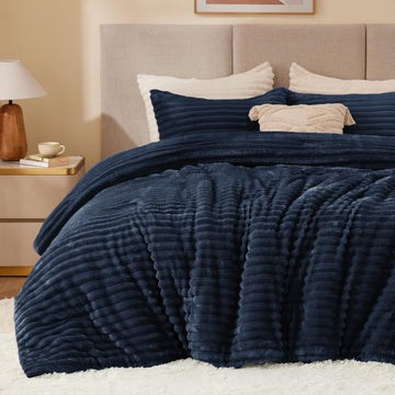 Fleece Oversized Comforter Set, Fluffy Bed Set, Navy Blue