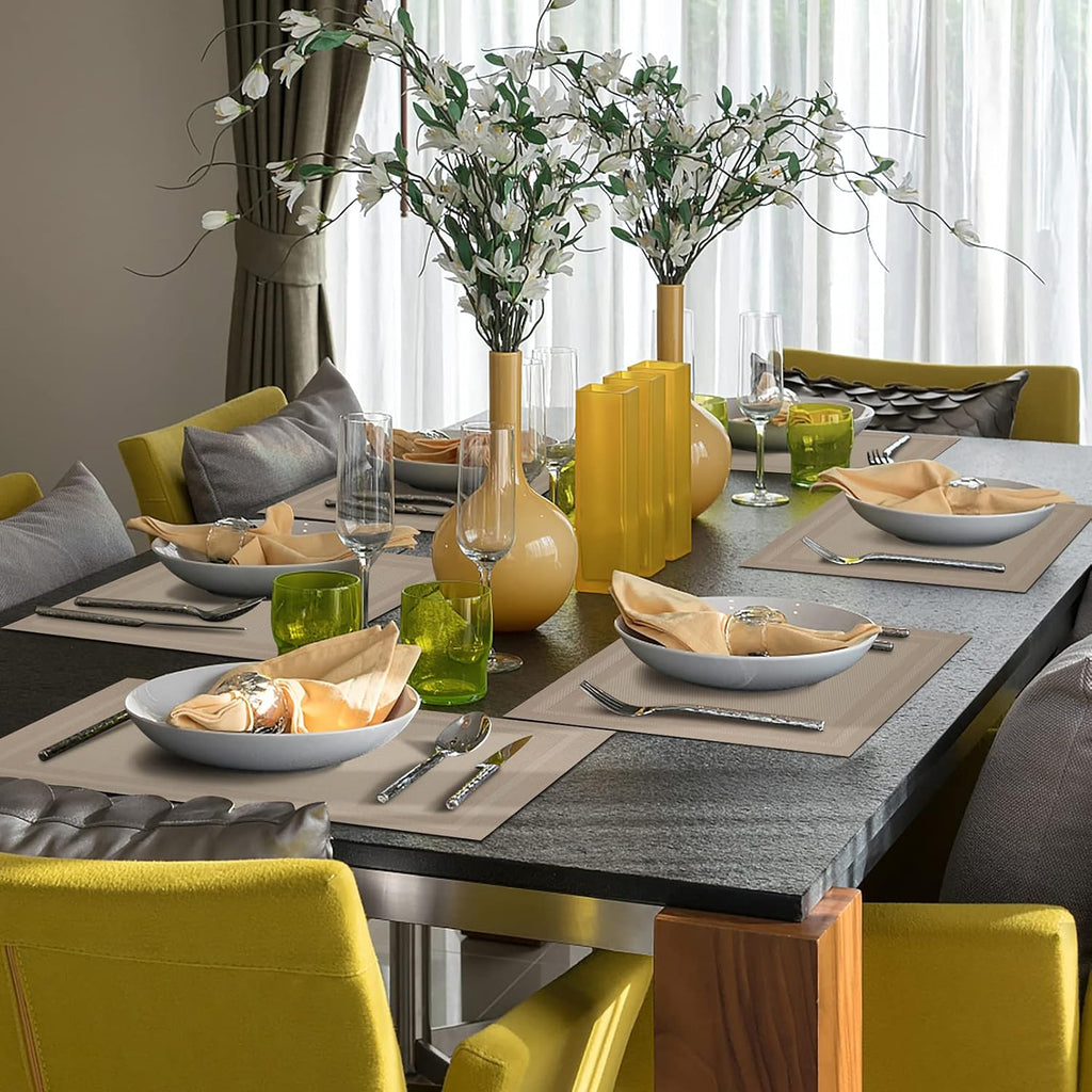 Placemats,Heat Resistant Woven Vinyl Washable PVC Place Mats,Non-Slip Stain Resistant Indoor/Outdoor Table - Set of 4