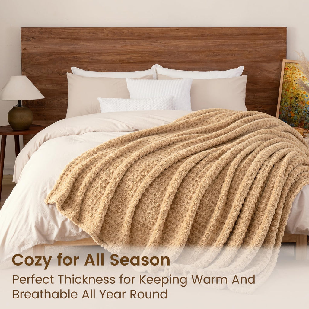 Ultra Soft Fleece Blanket Queen Size for Bed, Plush Shaggy Fluffy 3D Jacquard Waffle Throw for Couch, Warm