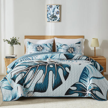 Quilt Bedding Set, White Green Botanical Pattern Light Blue Quilt Set, 3 Piece Lightweight Soft Summer