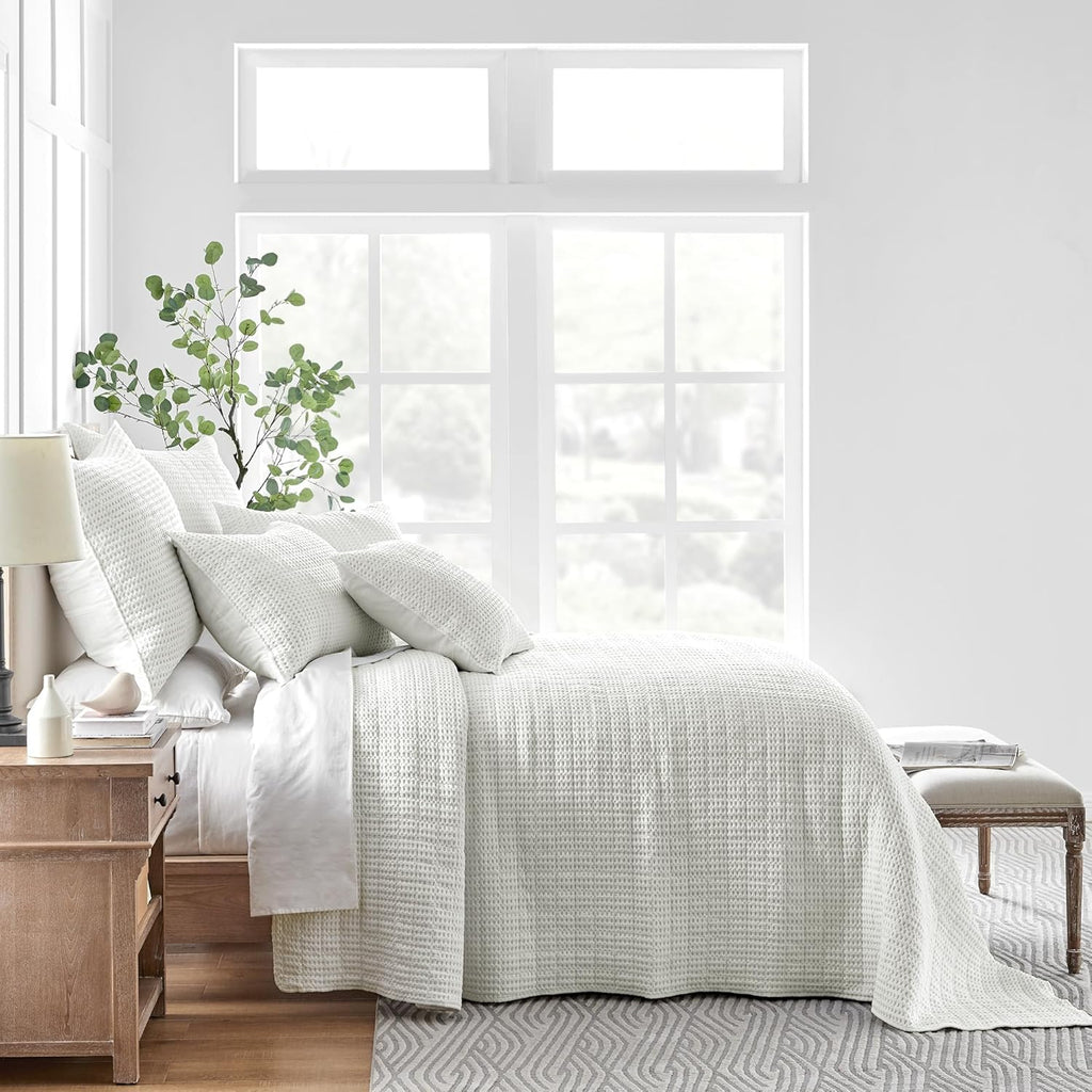 King Bedspread Set (122x106in) with 2 Pillow Shams (36x20in) - Cream - Cotton Waffle King Bedspread Set