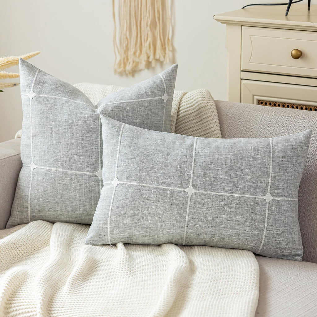 Pack of 2 Rustic Lattice Throw Pillow Covers (Plaid Grey, 12"x20")