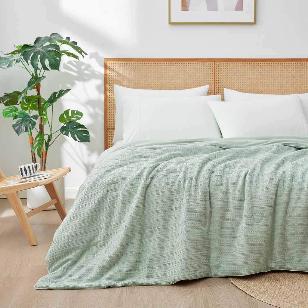 Waffle Cooling Comforter Twin for Hot Sleepers, Sage Green