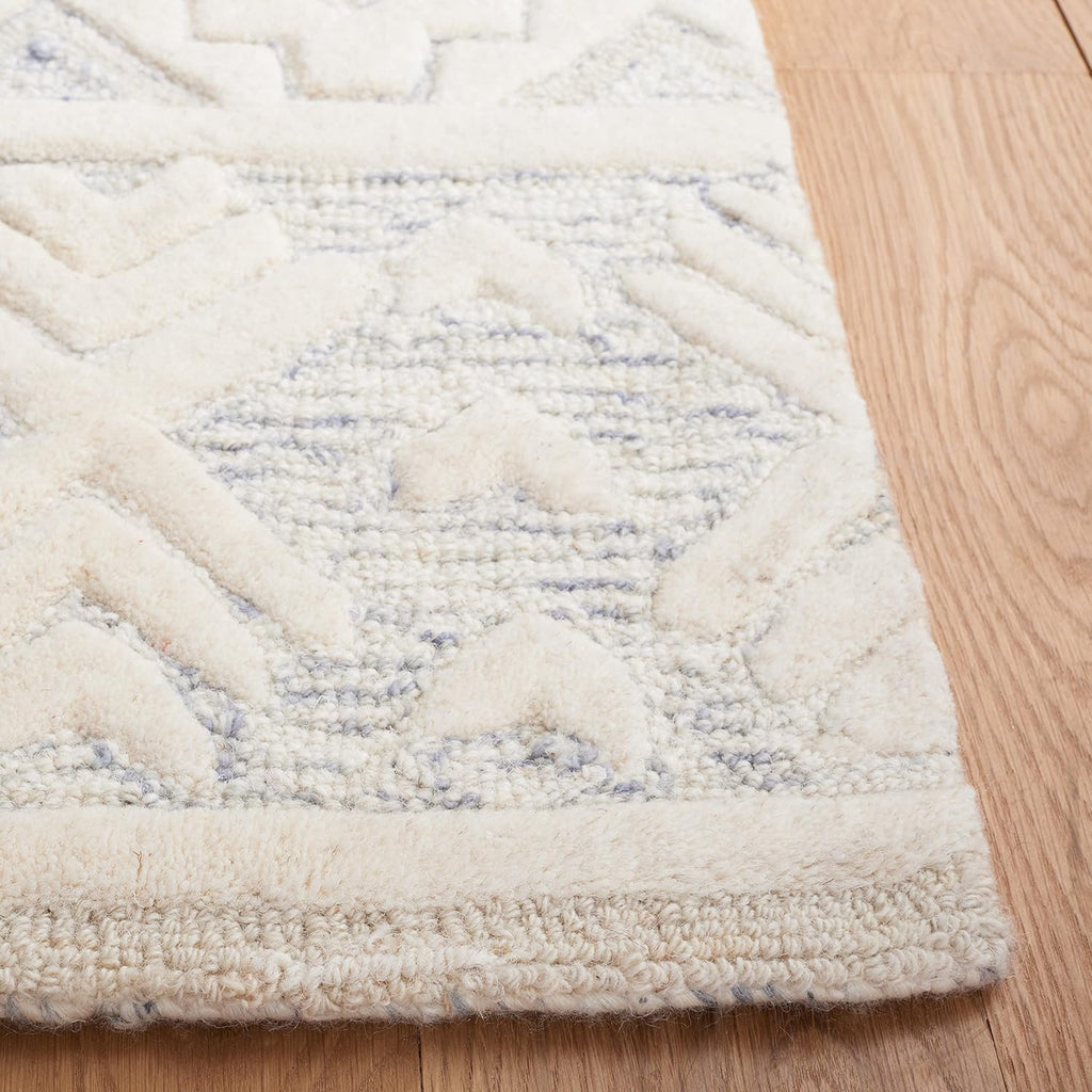 Artistry Collection Accent Rug, Ivory & Light Grey, Handmade Moroccan Boho Wool, Ideal for High Traffic