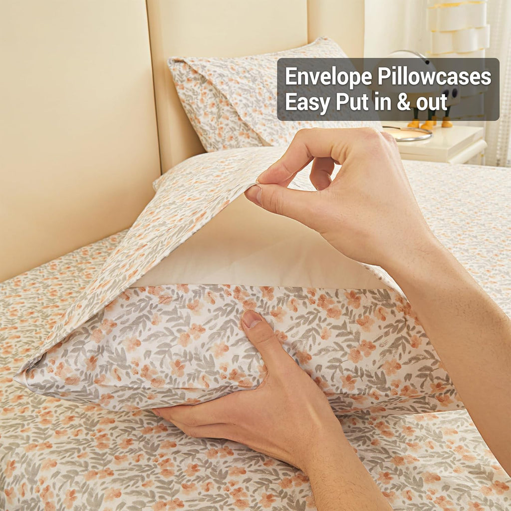 Floral Sheet Set - 4 Piece Vintage Light Orange Flower Patterned Bed Sheets - Soft, Breathable Microfiber