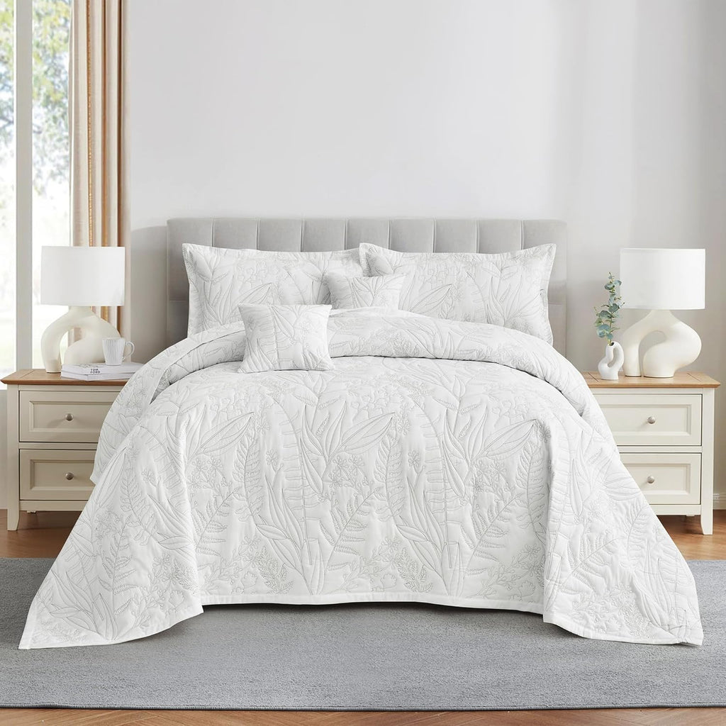 Botanical Oversized King Bedspread, Stitched Leaf Quilt Set King/Cal King, Lightweight Reversible Coverlet, Tailored