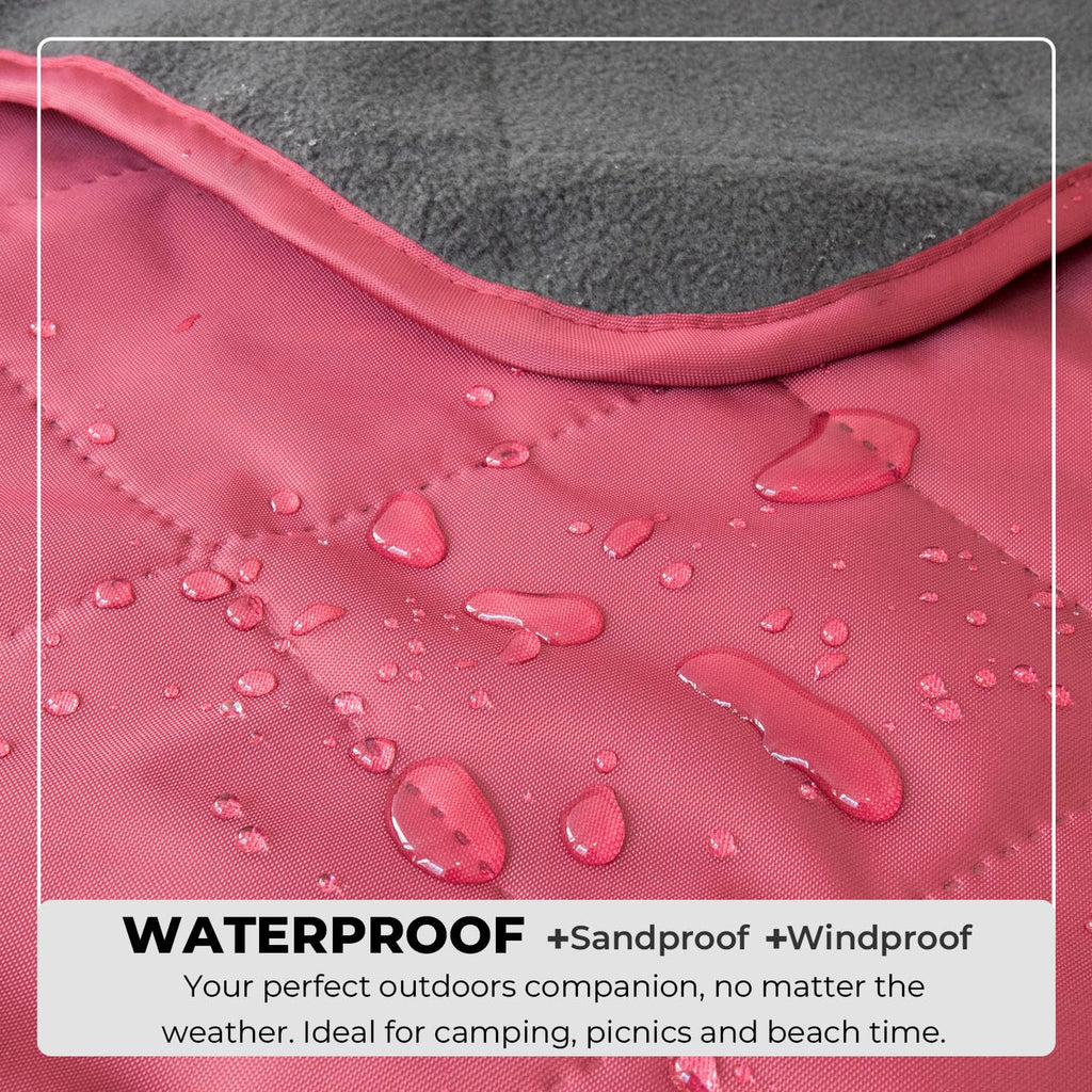 Waterproof Outdoor Blanket for Sporting Events - Warm, Dry & Comfortable