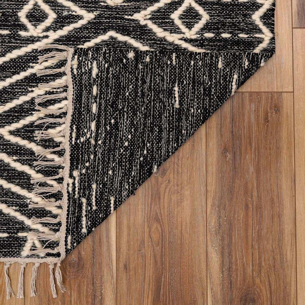Sumac Living Room, Bedroom Area Rug - Geometric Diamond Tribal Trellis Border - Bohemian Transitional Tribal Boho
