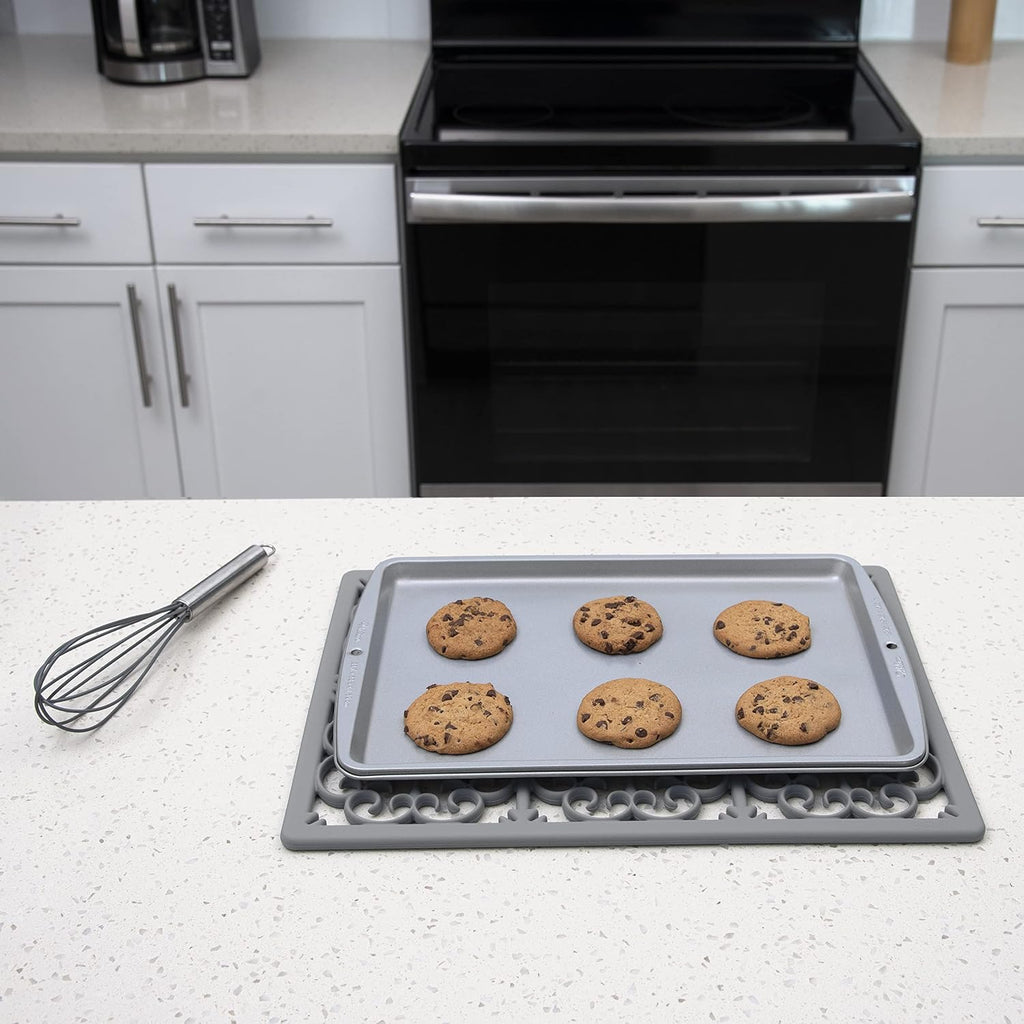Extra Large, Thick, Silicone Trivet for Hot Dishes, Pots, and Pans, Heat Resistant Mat for Countertop, Hot Pad, Easy