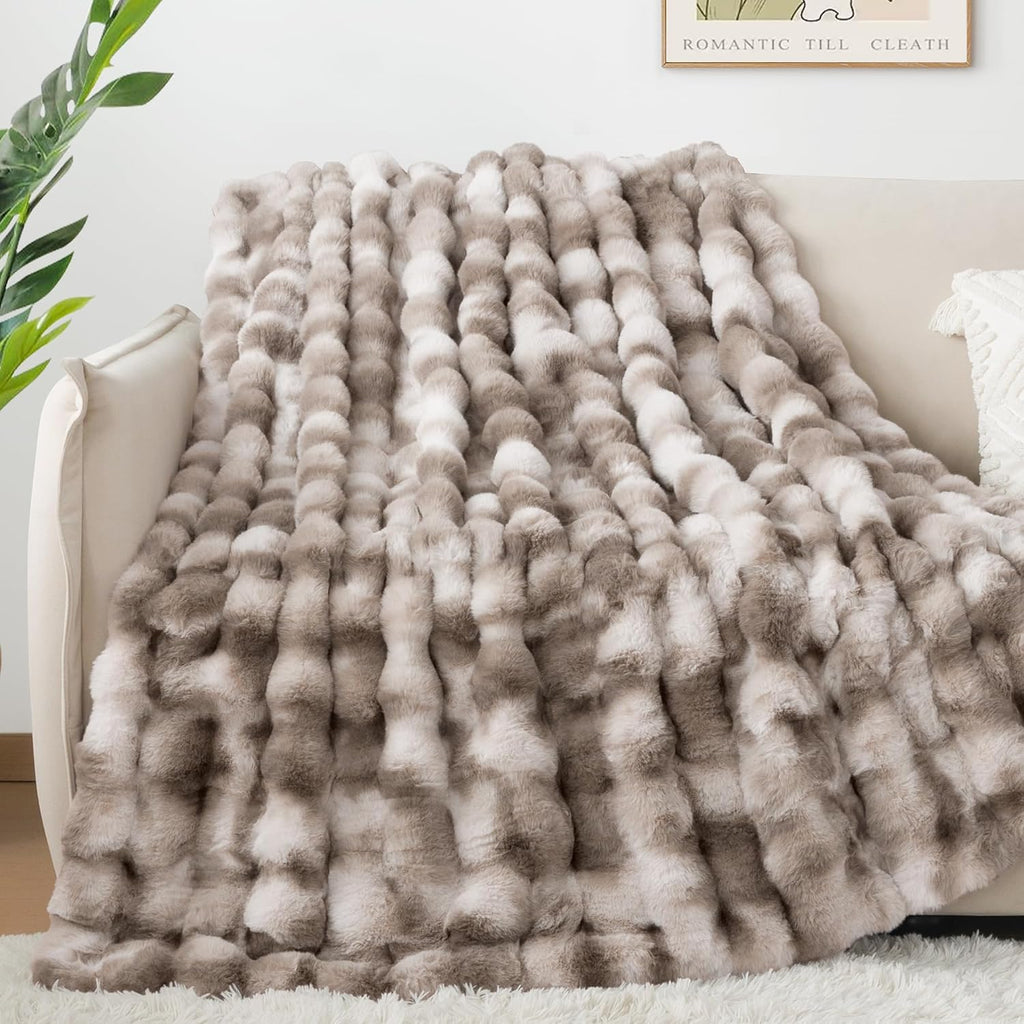 1000GSM Faux Rabbit Fur Throw Blanket, Super Heavy Warm Cozy Brown Blankets for Couch Bed Sofa, Ruched Plush Fuzzy
