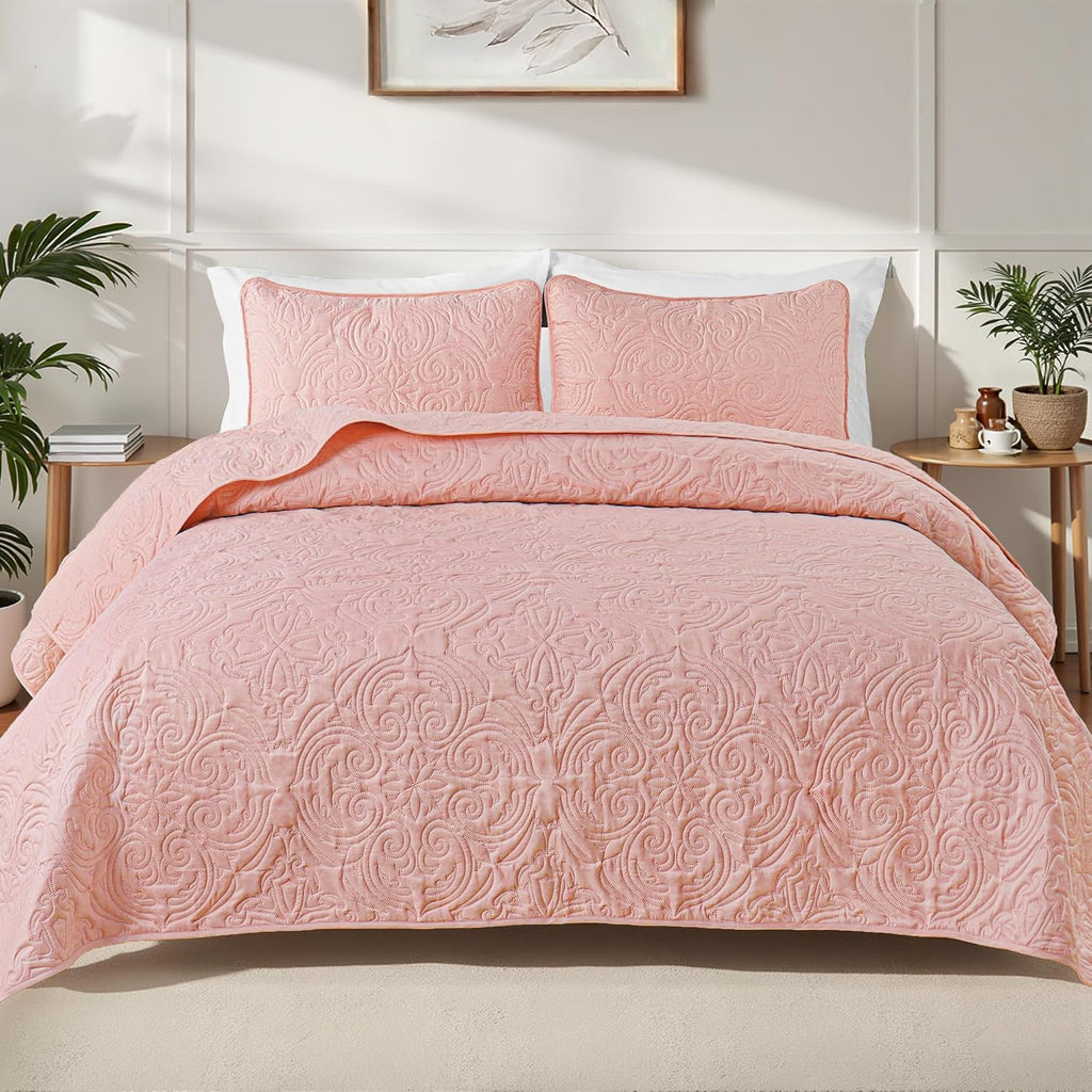 Quilts Queen Bedding Set with 2 Pillow Shams, Lightweight Blush Pink Full Queen Quilt Bedspread with Vintage Damask