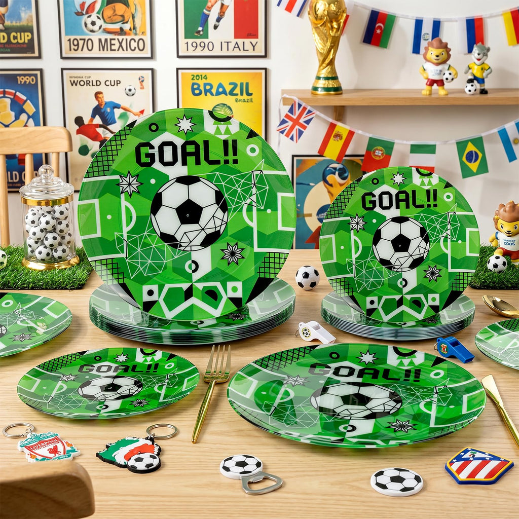 20 Green Plastic Soccer Plates, Disposable Plates for Soccer Party