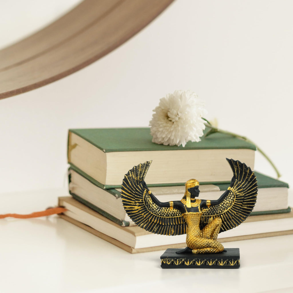 Open Wings Kneeling Egyptian Isis Figurine Ancient Egyptian Mythology Goddess Sculpture Home Décor Collectible