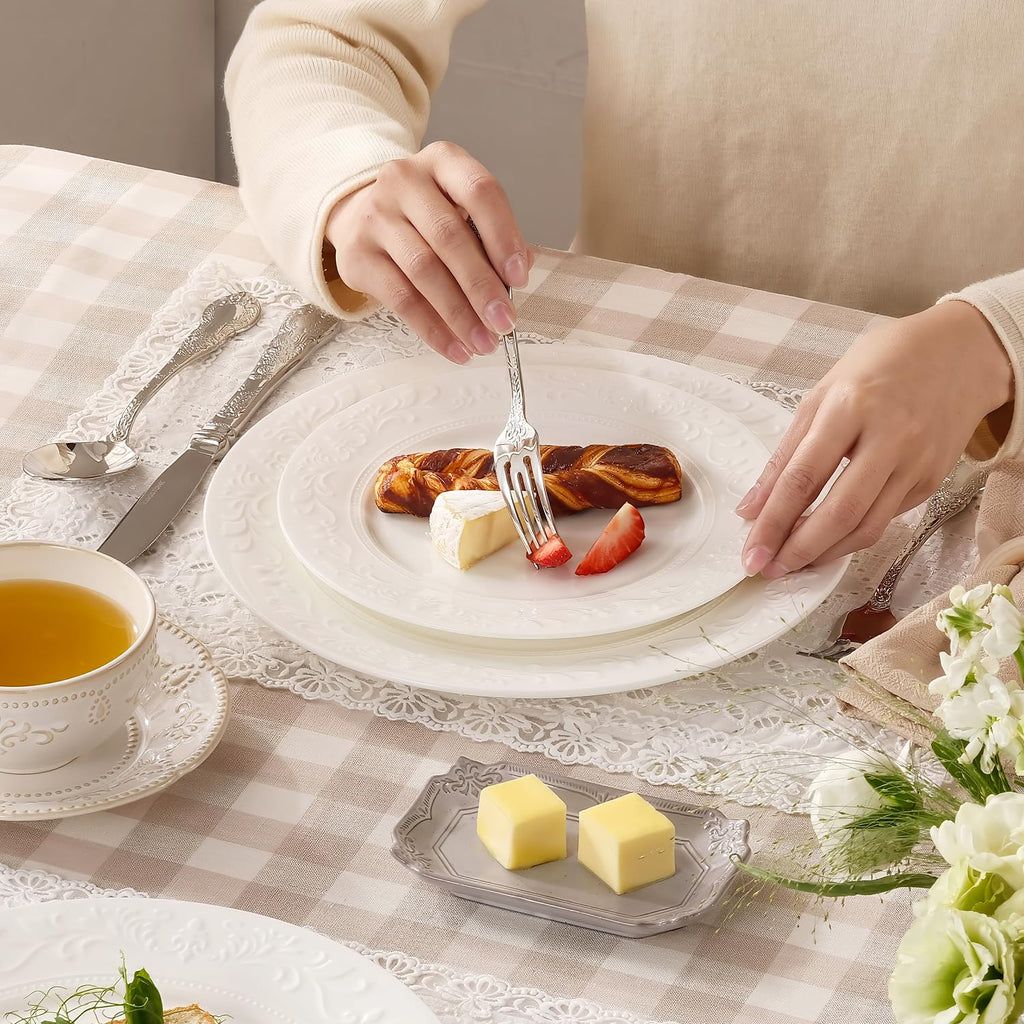 18Pcs Vintage Relief White Bone China Set, Service for 6
