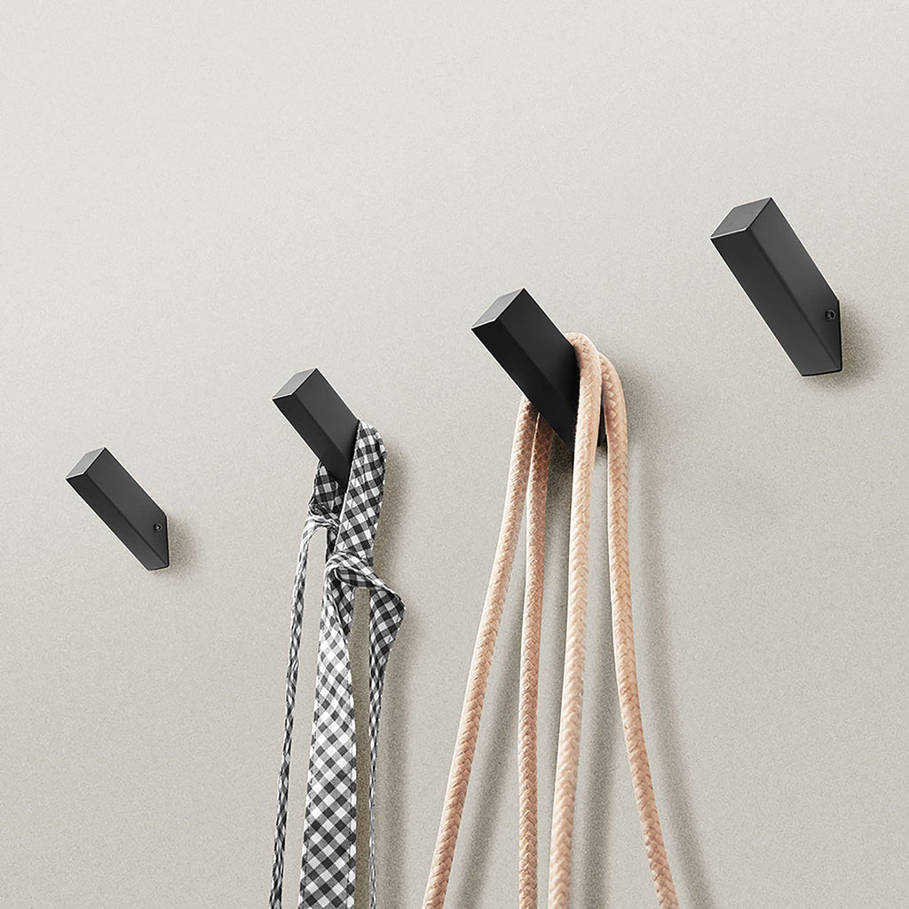 Black Towel Hooks, Matte Black Robe Hook, Wall Mounted 6 Pack