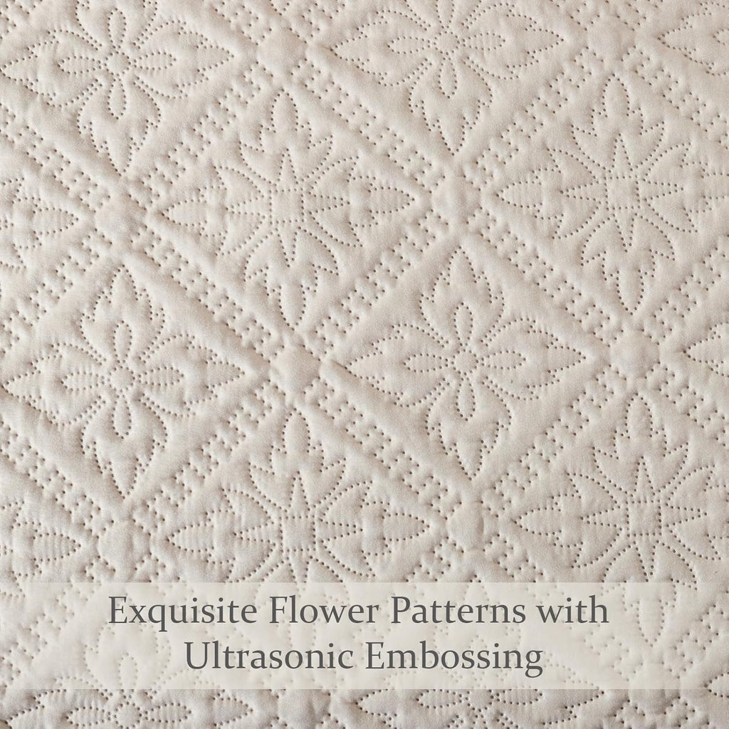 King Quilt Bedding Set, Lightweight Soft Bedspreads Coverlets with 2 Pillow Shams, Modern Brich Beige Oversized