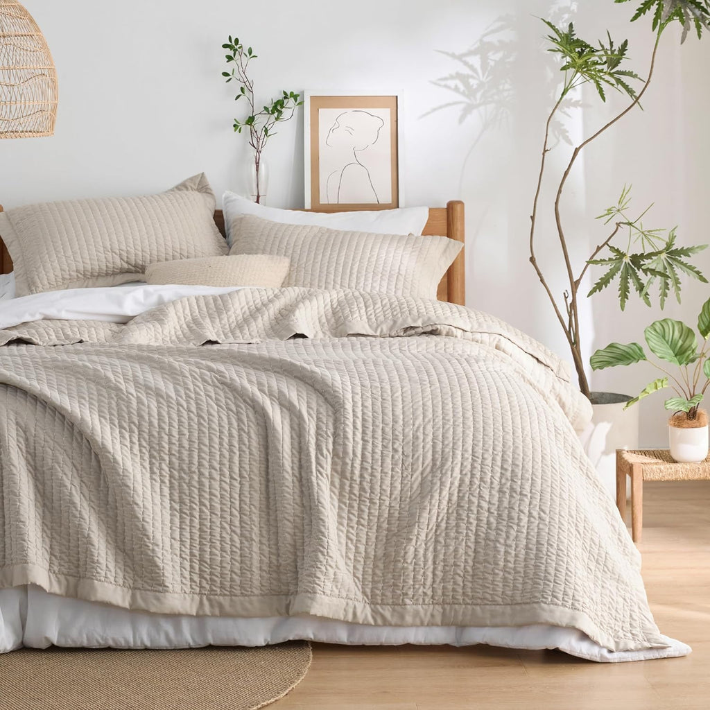 Quilts Queen - Queen Quilt Bedding Set Bedspread Coverlet Comforter, Lightweight Neutral Striped Bedding, 3-Piece Set