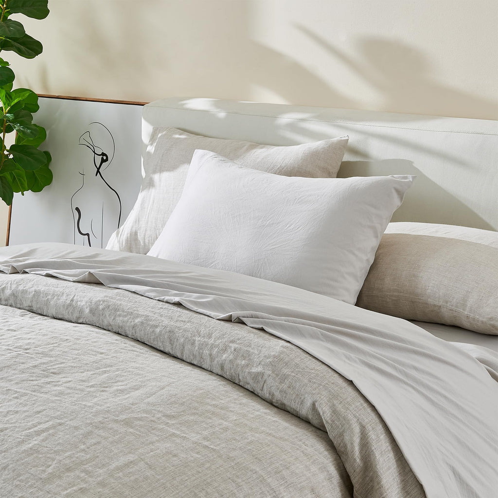 Queen Sheets | Grey Pre-Washed Microfiber Ultra-Soft Sheet Set for Queen Size Bed | 4 Piece Sheet & Pillowcase Sets