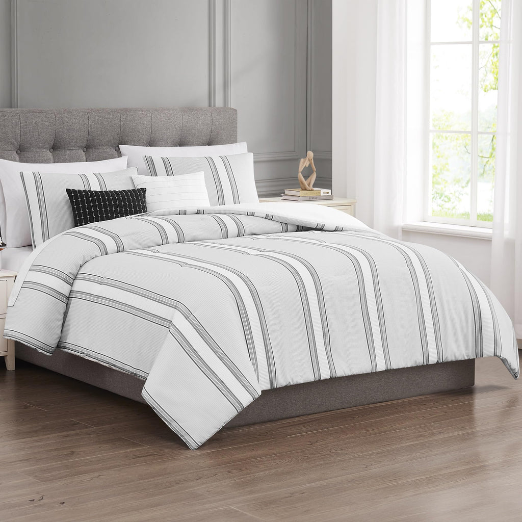 5-Piece Jacquard Comforter Set, Kira King in Light Blue - Elegant Comforter, 2 Pillow Shams, and 2 Decorative Pillows