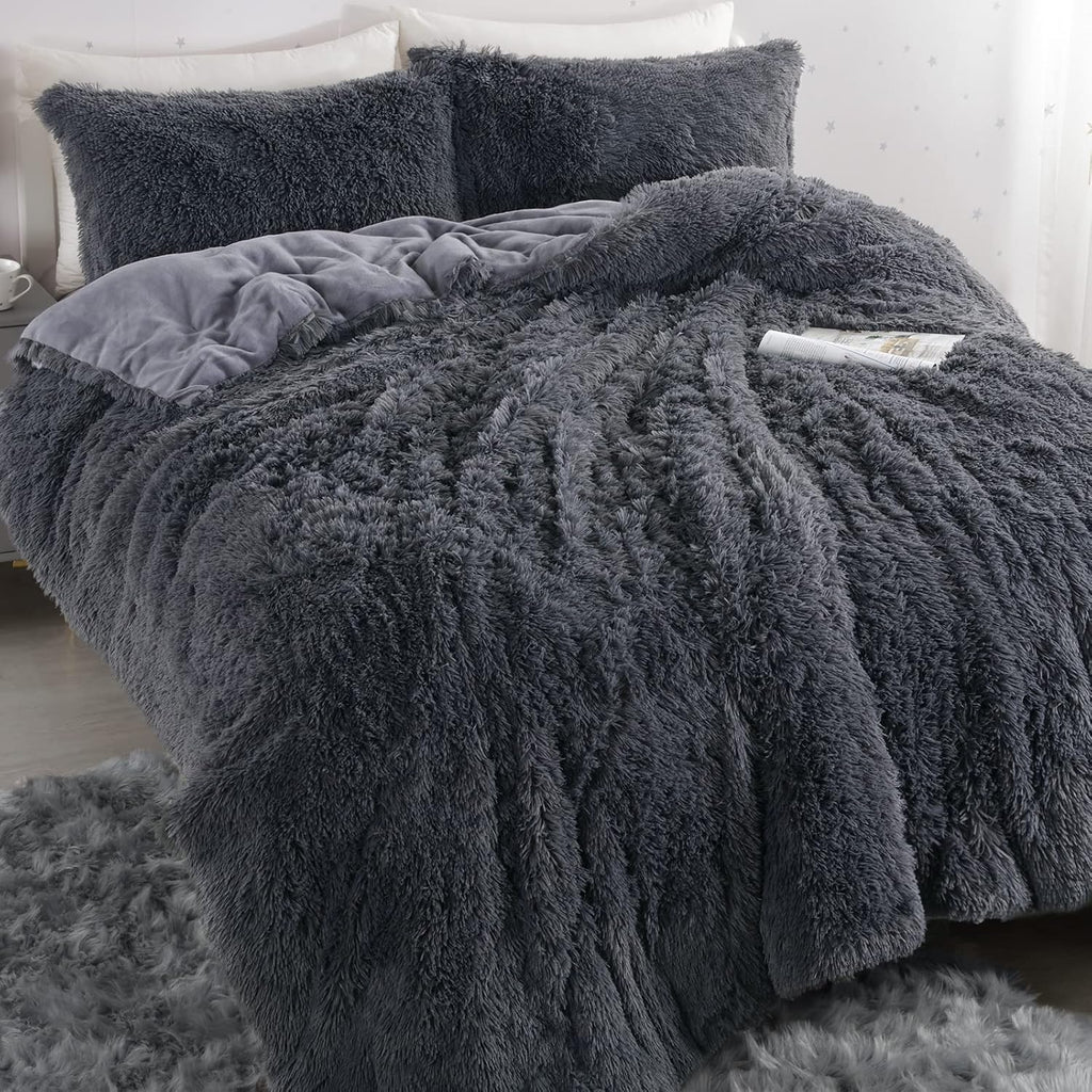 Oversized King Faux Fur Fluffy Comforter Set 120x120, 3 Piece Shaggy Plush Velvet Bedding Thick Comforter with Shams