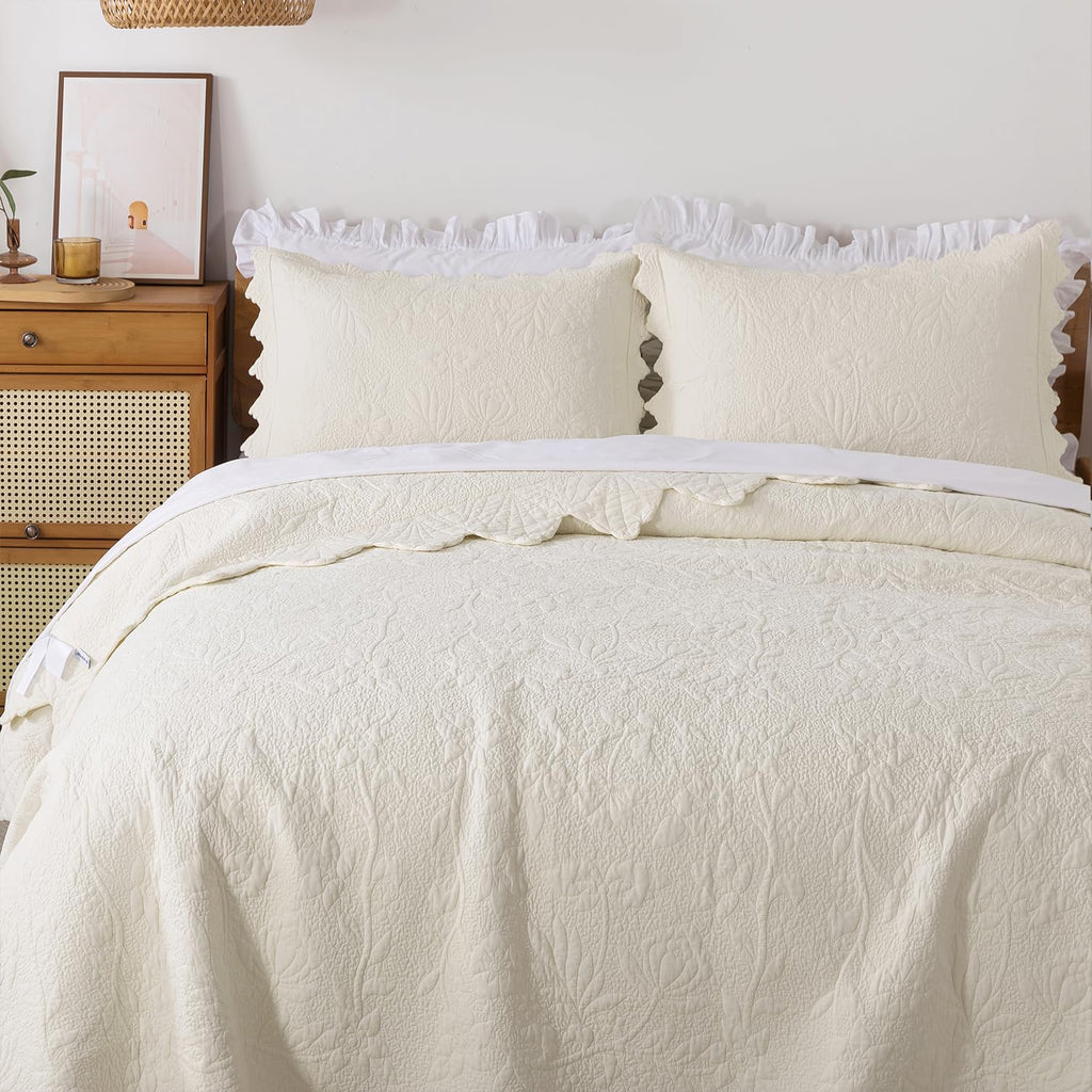 Cotton Quilt Set Scalloped Stitching Matelasse Coverlet 3PC