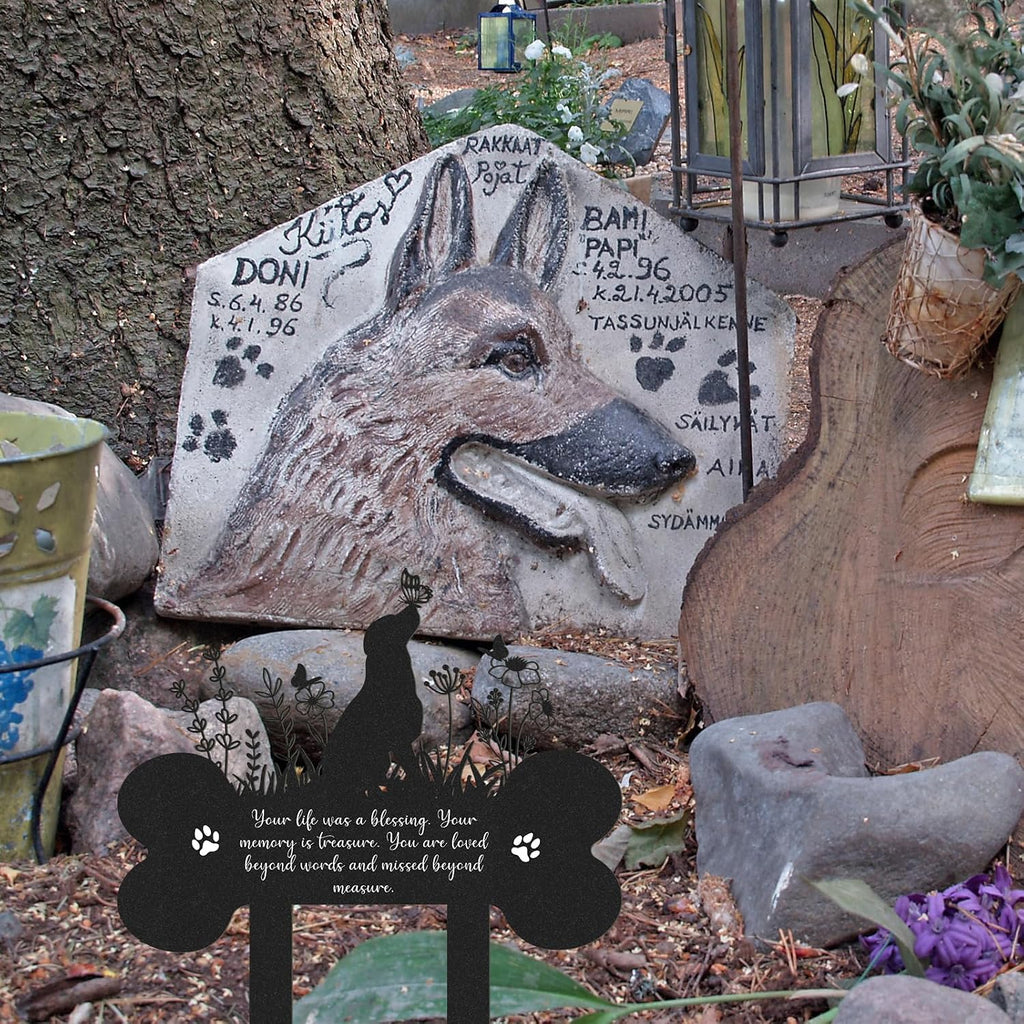 Pet Grave Markers for Dog, Metal Pet Memorial Garden Cemetery Decor