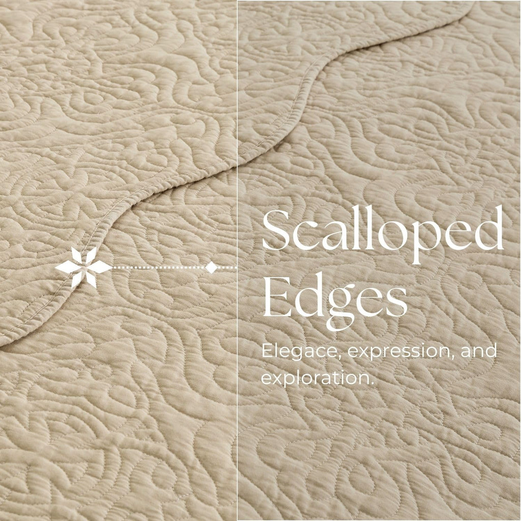 100% Cotton Sateen Quilt Set | Silky Soft & Breathable | Elegant Medallion Damask Pattern | Lightweight Cotton Fill