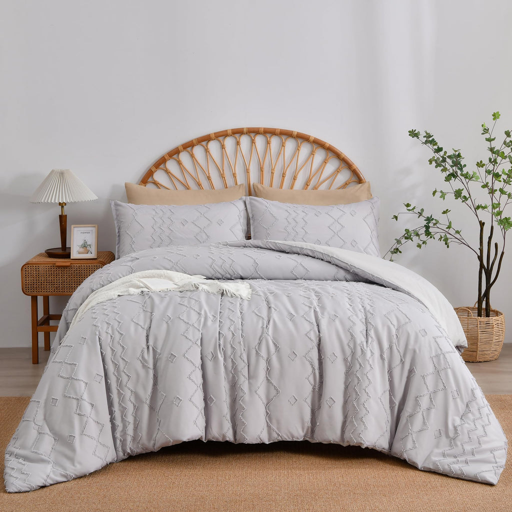 Queen Comforter Set 3 Pieces, Ultra Soft Boho Tufted Bedding Set for All Season, Grey Queen Size Comforter (90''x90'')