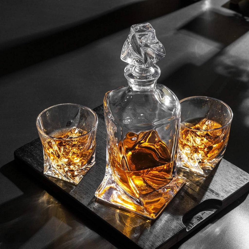 Whiskey Decanter Set Liquor Decanter with 6 Old Fashioned Glasses