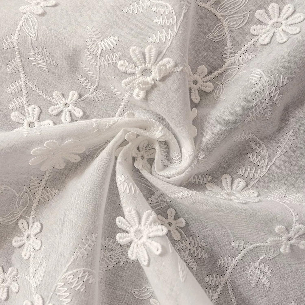 Beige Floral Embroidered Lace Tablecloth, Elegant Scalloped Edge Design, Vintage Farmhouse Style, Banquet, Wedding