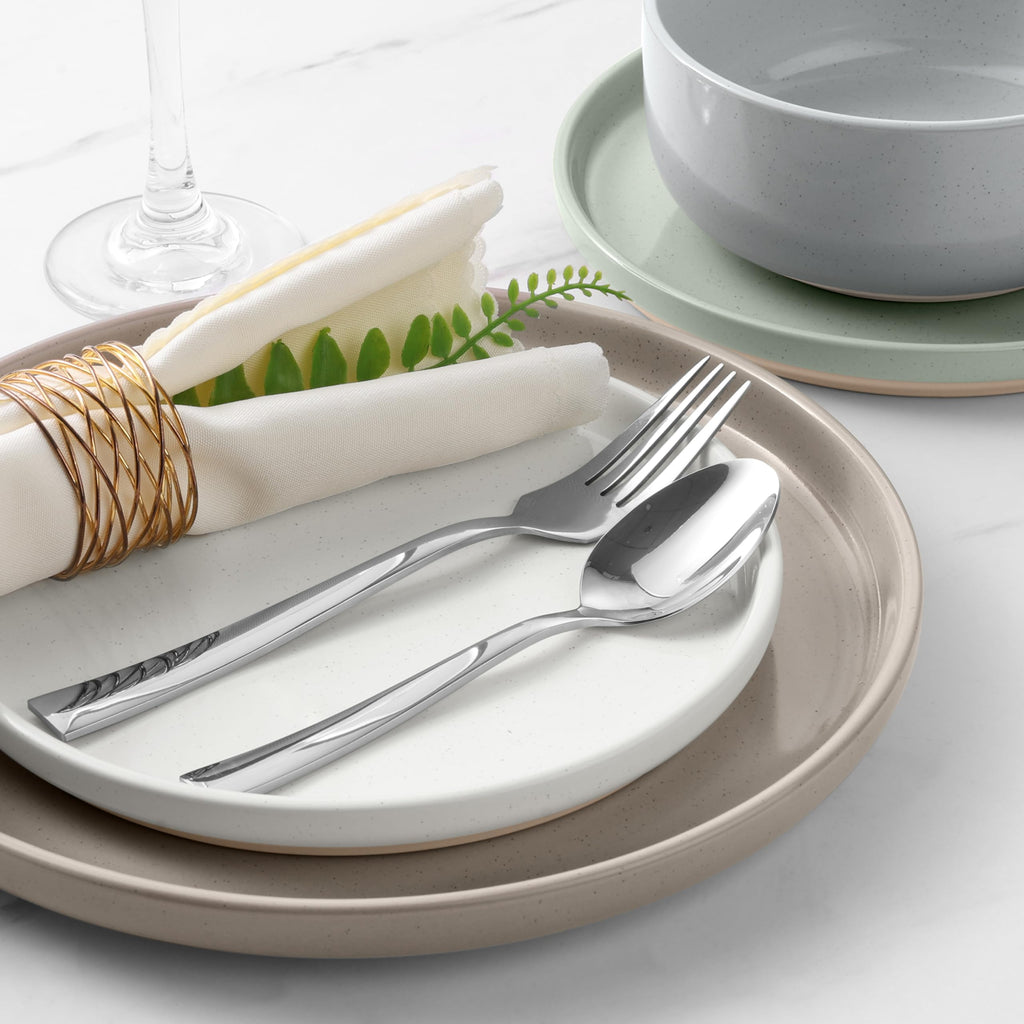 12 Piece Ceramic Dinnerware Set, Stoneware Dinner Dish Set for 4, Kitchen Modern Dishware Plates and Bowls, Scratch