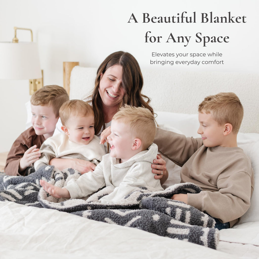 Mudcloth Throw Blanket Soft Plush Double Layer Cream Black 50"x60"