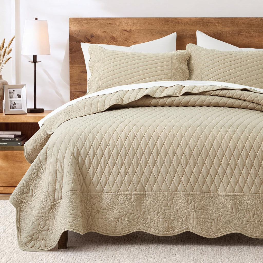 Khaki Pre-Washed Quilt Set, Embroidered Scalloped Edge Diamond Quilted Bedspread with Matching Pillow