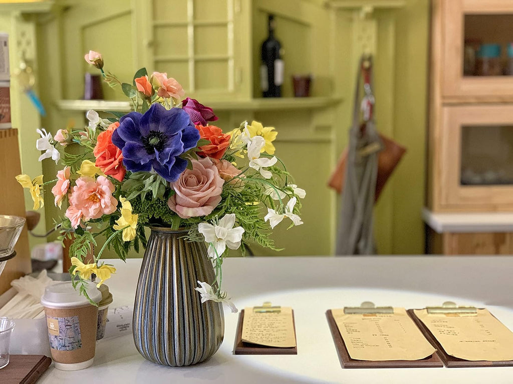 Artificial Faux Flowers in Vase, Silk Flower Arrangement Artificial Floral Centerpiece, Table Centerpieces Home Decor