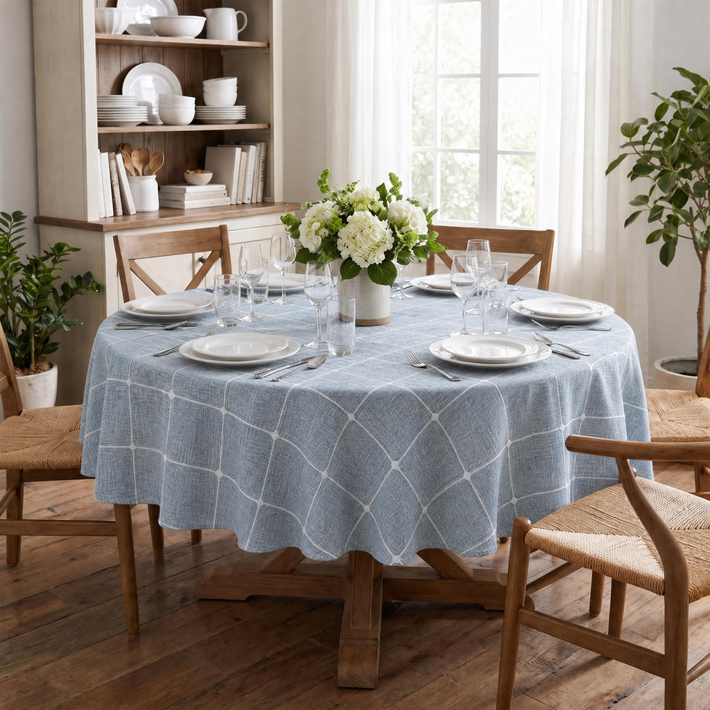 Farmhouse Plaid Tablecloth, Blue, 70×70 Inch Round