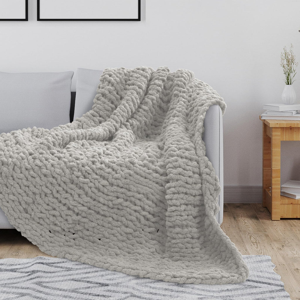 Chunky Knit Blanket Throw, 50x60inch Soft Chenille Yarn Throw, Handmade Warm Thick Cable Knit Crochet Blanket, Large