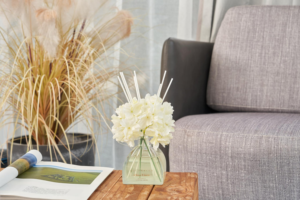 Reed Diffuser - 8.5 Oz Clean Linen Reed Diffuser with 8 Sticks Bathroom Shelf Decor (Simple Luxe Collection)
