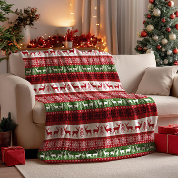 Christmas Flannel Blanket Throw, Green Reindeer Soft Fuzzy Plush Cozy Fleece Blankets for Couch Sofa Bed Lounging