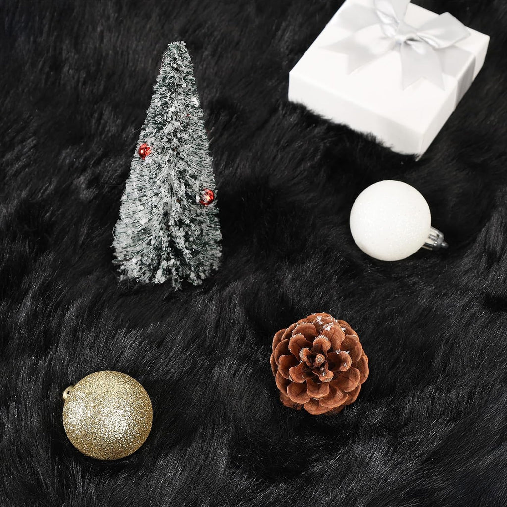 28 Inch Black Faux Fur Christmas Tree Skirt for Halloween Decorations