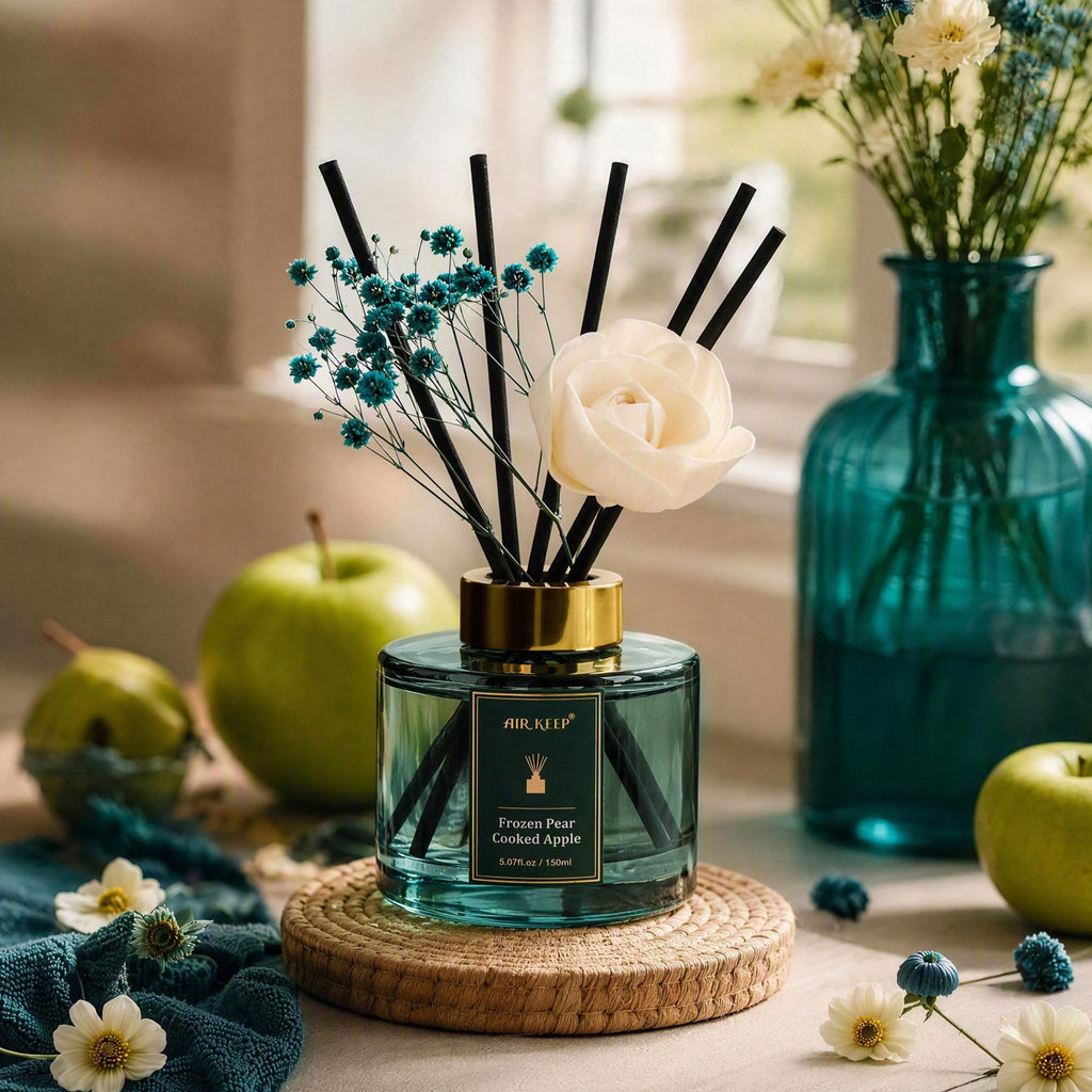 Flower Reed Diffusers Set, 5.07 oz Pear/Apple/Berry Scented Oil Diffuser with 8 Reed Sticks, Home Fragrance Diffuser