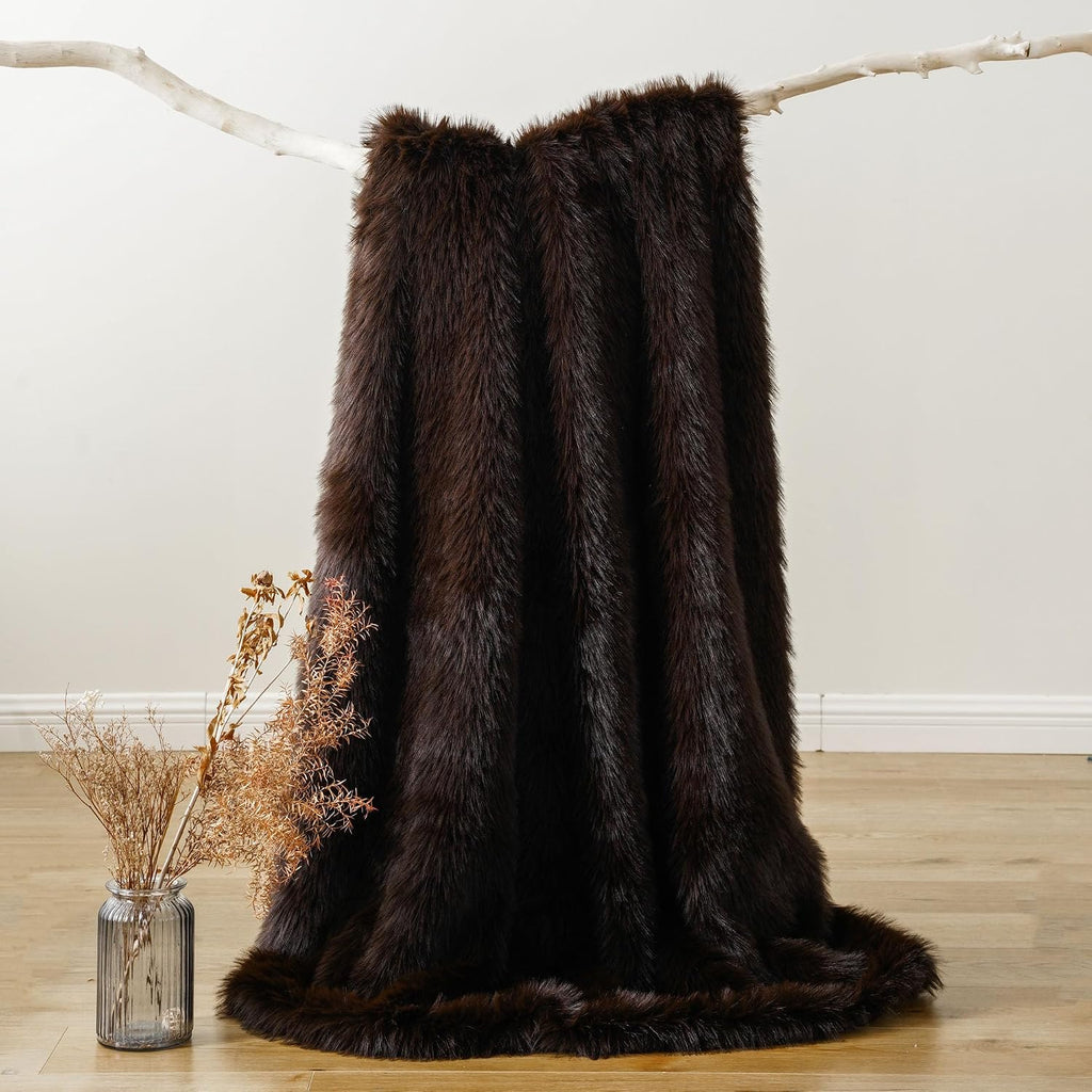 Luxury Fluffy Brown Faux Fur Throw Blanket, Cozy Warm Fur Blanket for Couch, Sofa, Chair, Bed, Plush Fuzzy Fur Throws