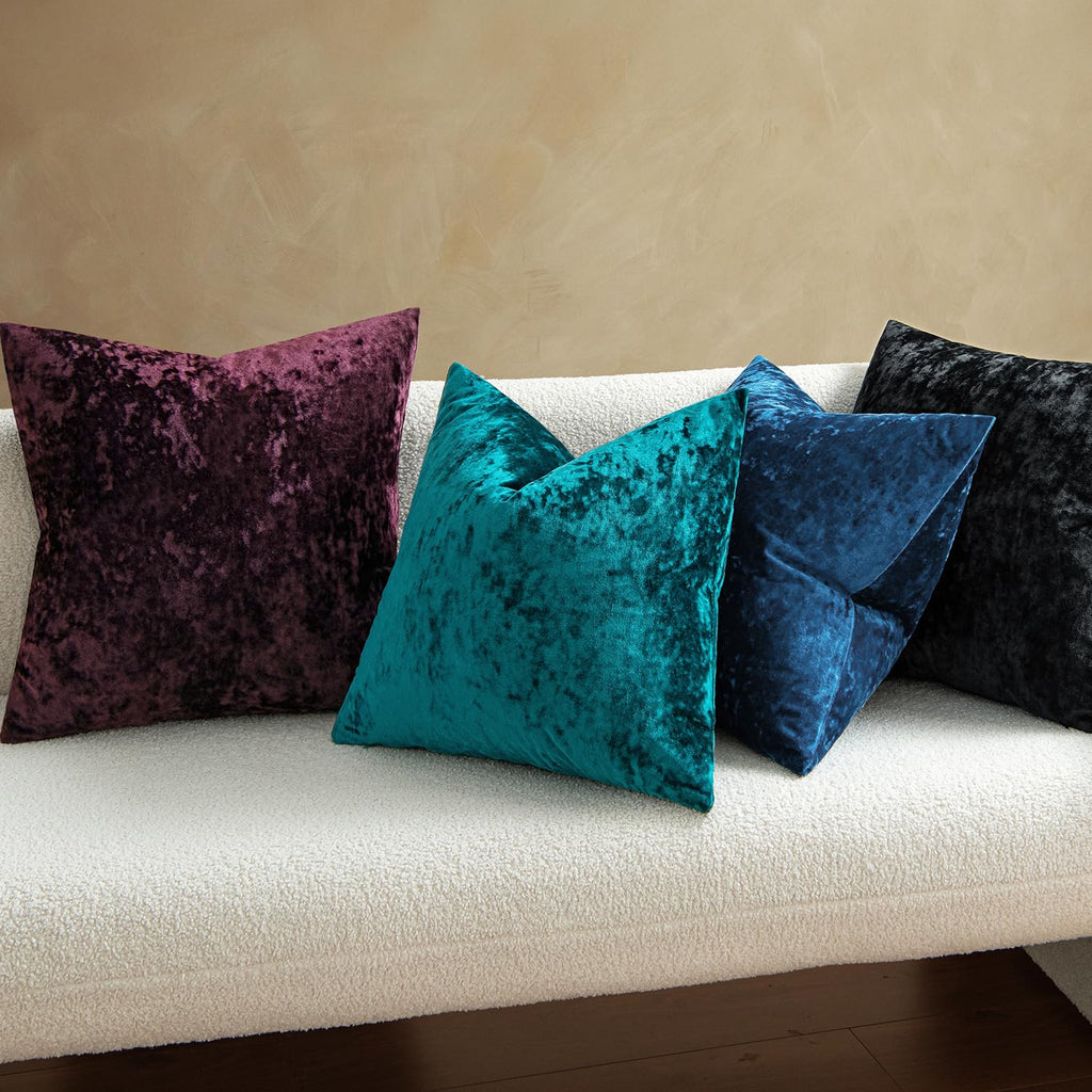 Velvet Throw Pillow Covers Emerald Green 20x20 inch Set of 2
