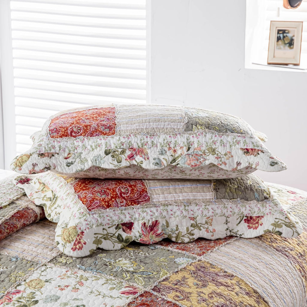 Oversized Bedspreads Patchwork Quilt Set (110x118 Inch)