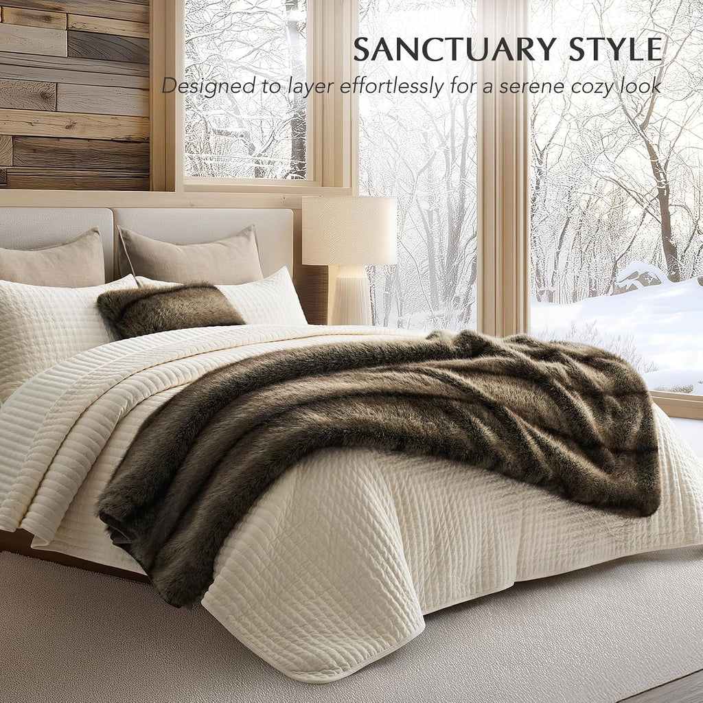 Luxury Faux Fur Throw Blanket, 50"x60", Ombré Sable Brown | Fluffy Faux Mink Blanket, Soft Cozy Plush, Thick Warm