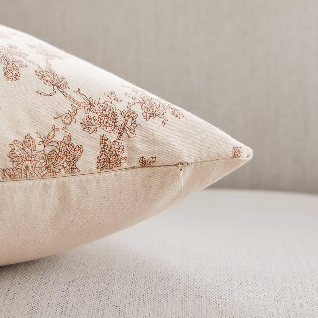 2 Pack French Floral Throw Pillow Covers 16x16in, Brown/Cream