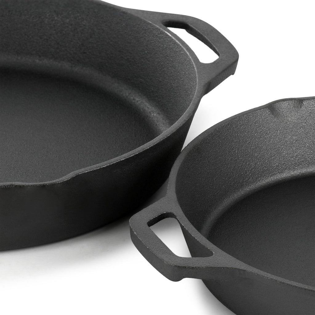 13 Piece Pre-Seasoned Cast Iron Skillet Set with Temperd Glass Lids and Silicone Holders