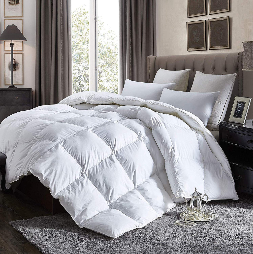 Luxurious California King Size Lightweight Goose Down Comforter Duvet Insert All Season, 1200 Thread Count 100%