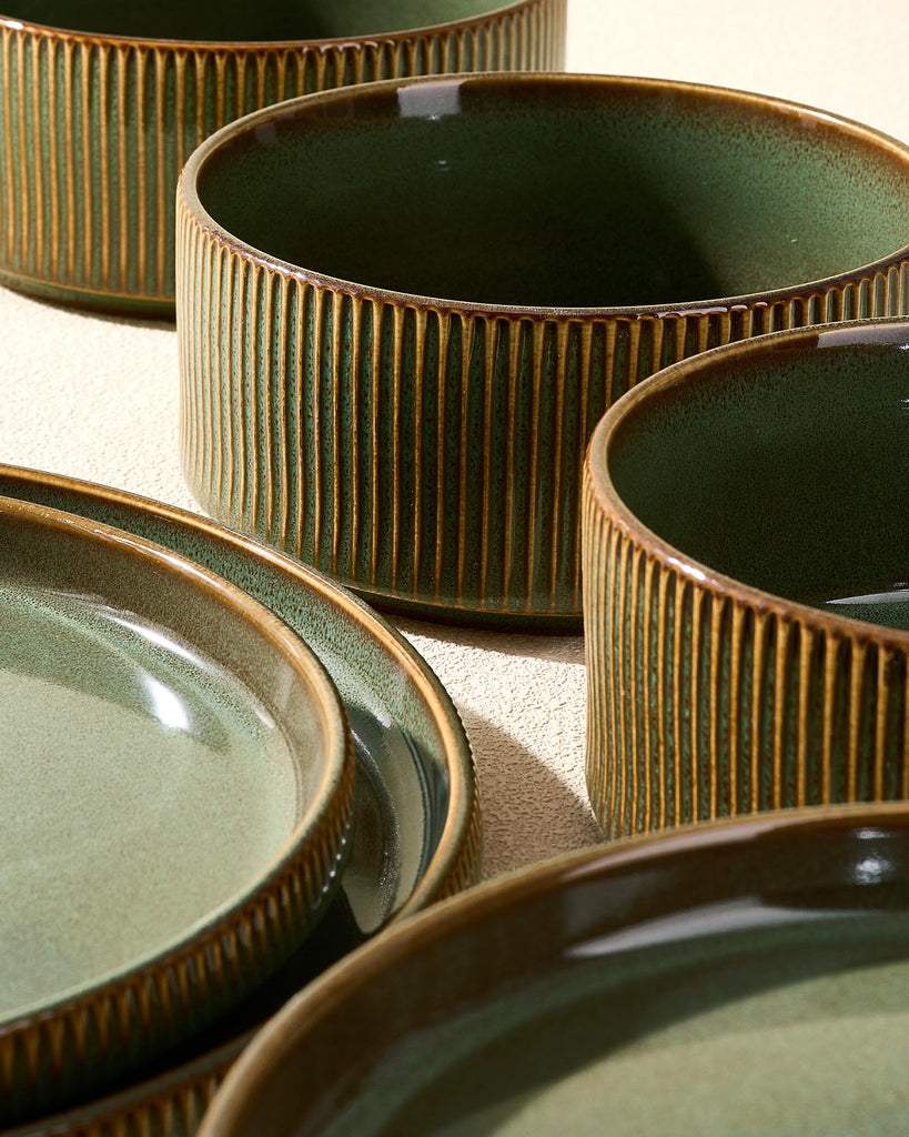 Dinnerware Set for 4, Reactive Glaze Plates and Bowls Sets