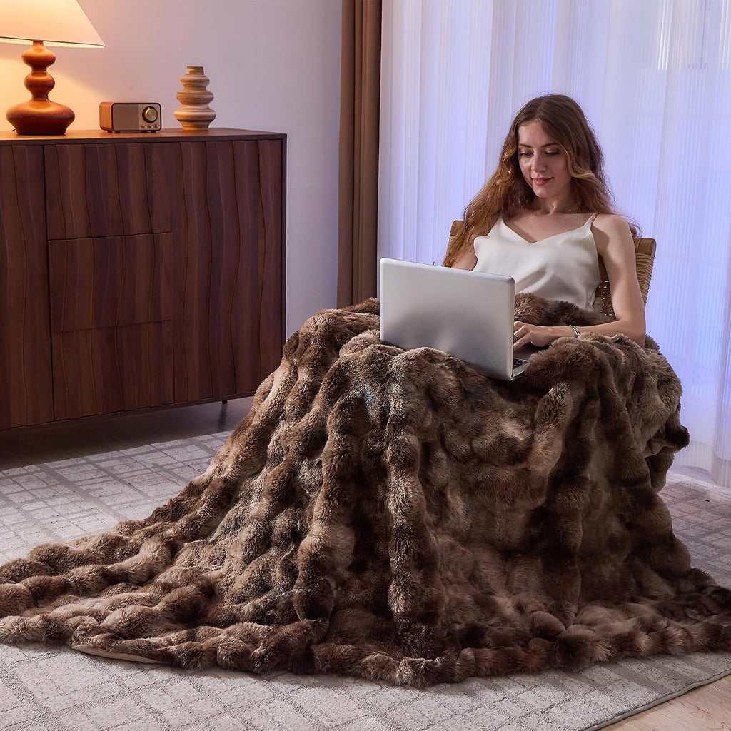 Faux Fur Throw Blanket Tie-Dye Dark Coffee - Big Bubble Rabbit Fluff Blanket for Couch, Large Fluffy Fuzzy Cozy